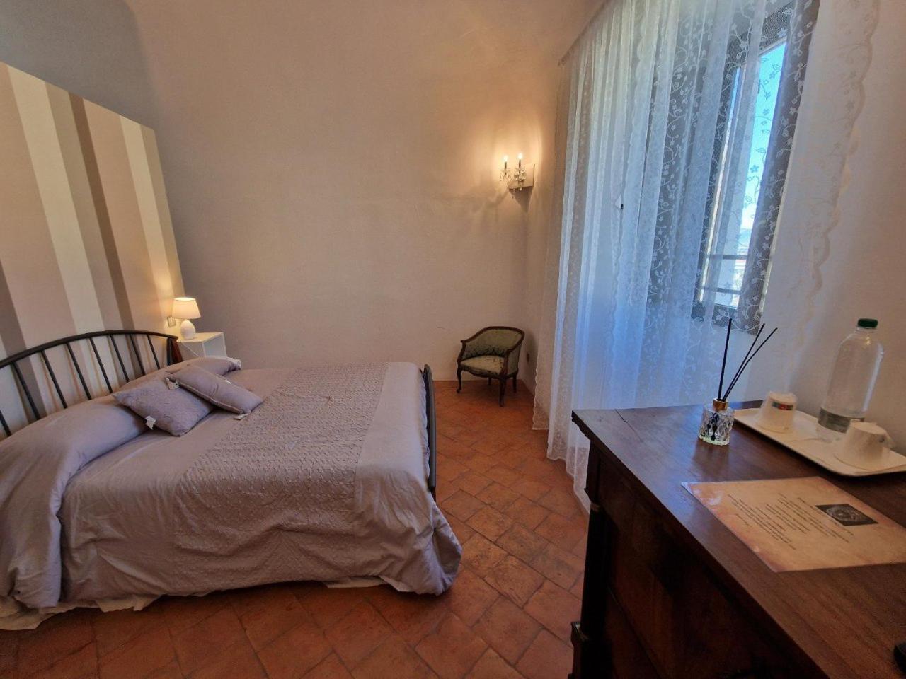 Bed and Breakfast Palazzo Palitti Roio Exterior foto