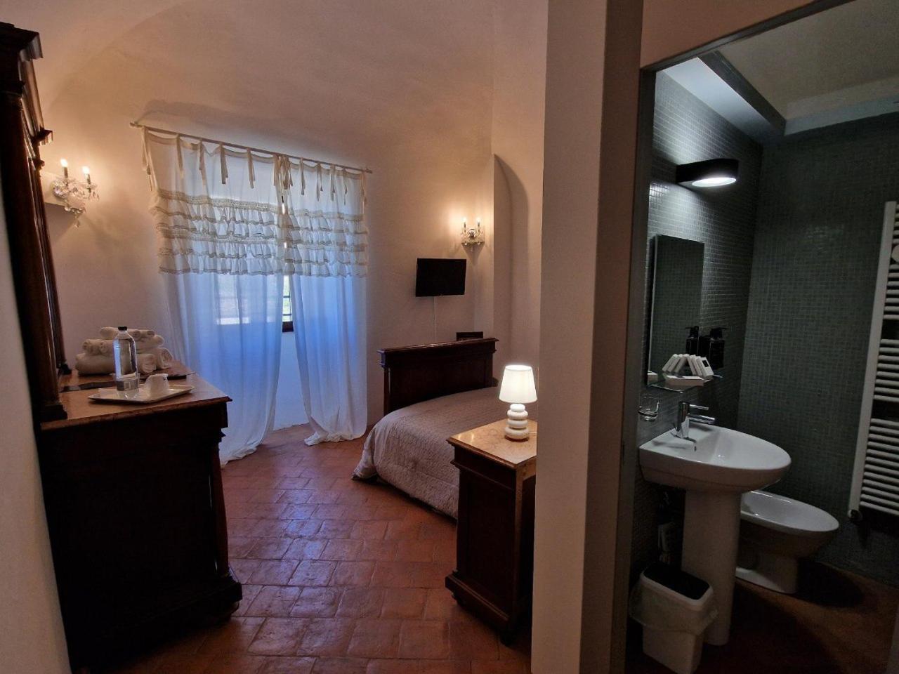 Bed and Breakfast Palazzo Palitti Roio Exterior foto
